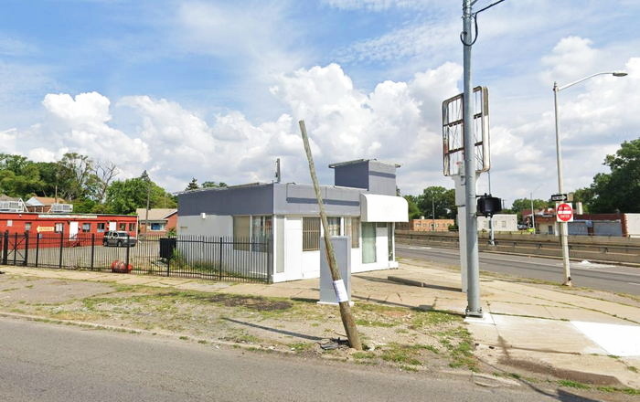 Top Hat Hamburgers - Detroit - Puritan At Lodge Service Drive 4